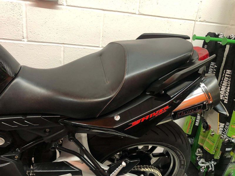 37cfbfb10b4a41e39e0d903a889163f1