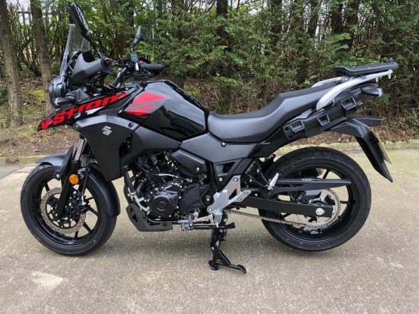Suzuki v strom 250