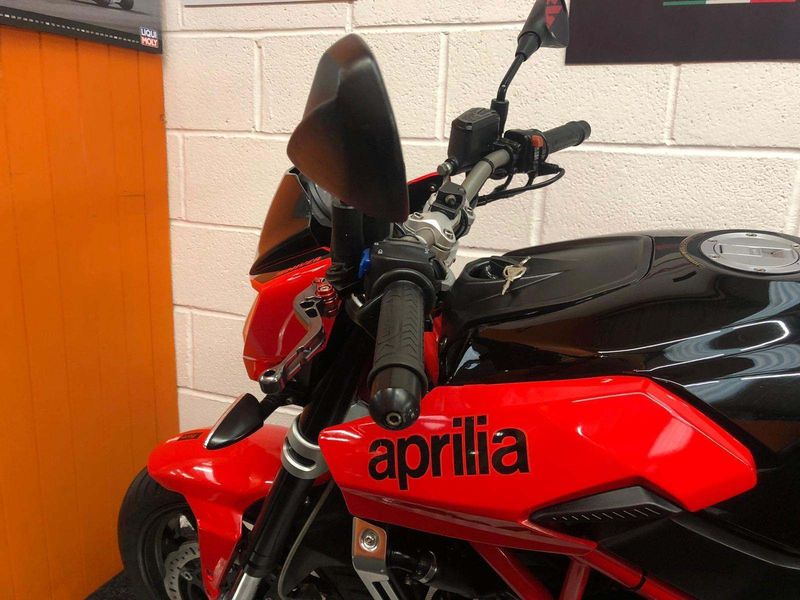 b4ddb972d2c343fcb88ad9f1c6955750