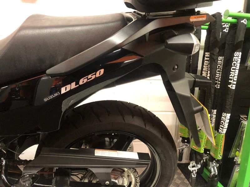 8b811da8ad56409ebb54de0d64bdcef5