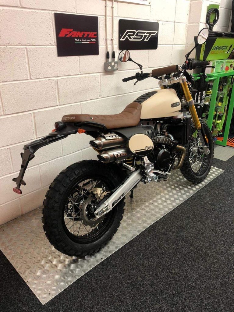 Fantic Caballero Rally 500 Power Start Bikes