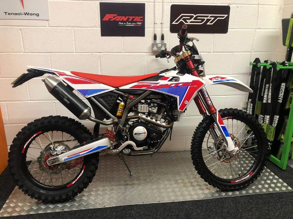 35fa358b22834216a27ca2bfd476208c