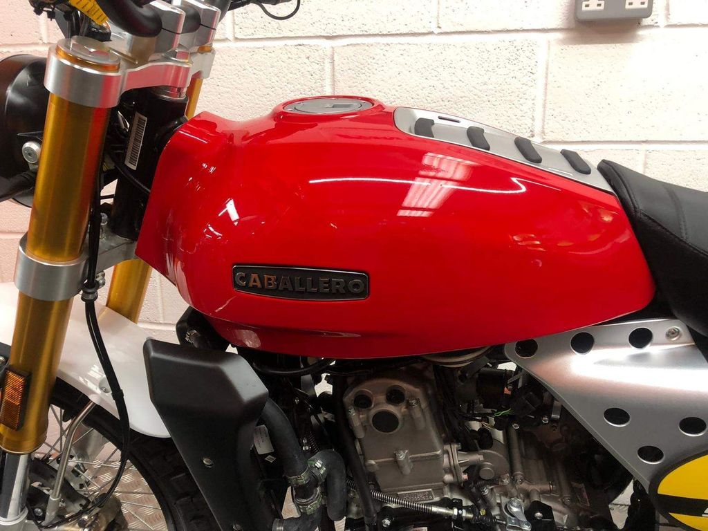 d0e95abc05a14fc89bd853340b4636a7