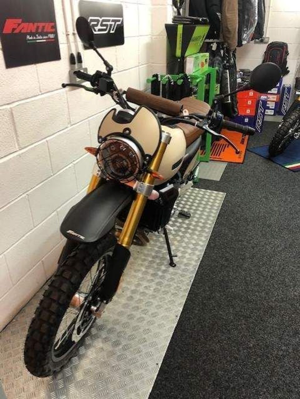 0a4a802199ed438792ddc6eb6b2895df