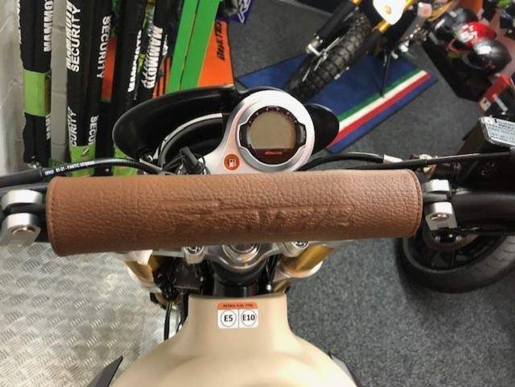 13235ad8ef72457482a2a1091eb8ce3e