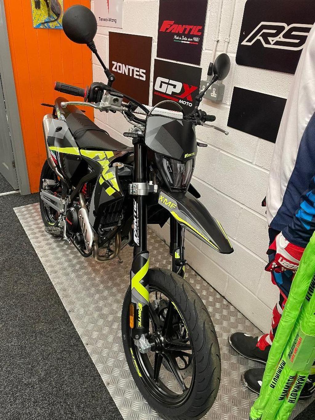 e6d3d612253a4ccabbbfac2b8cf02cd8