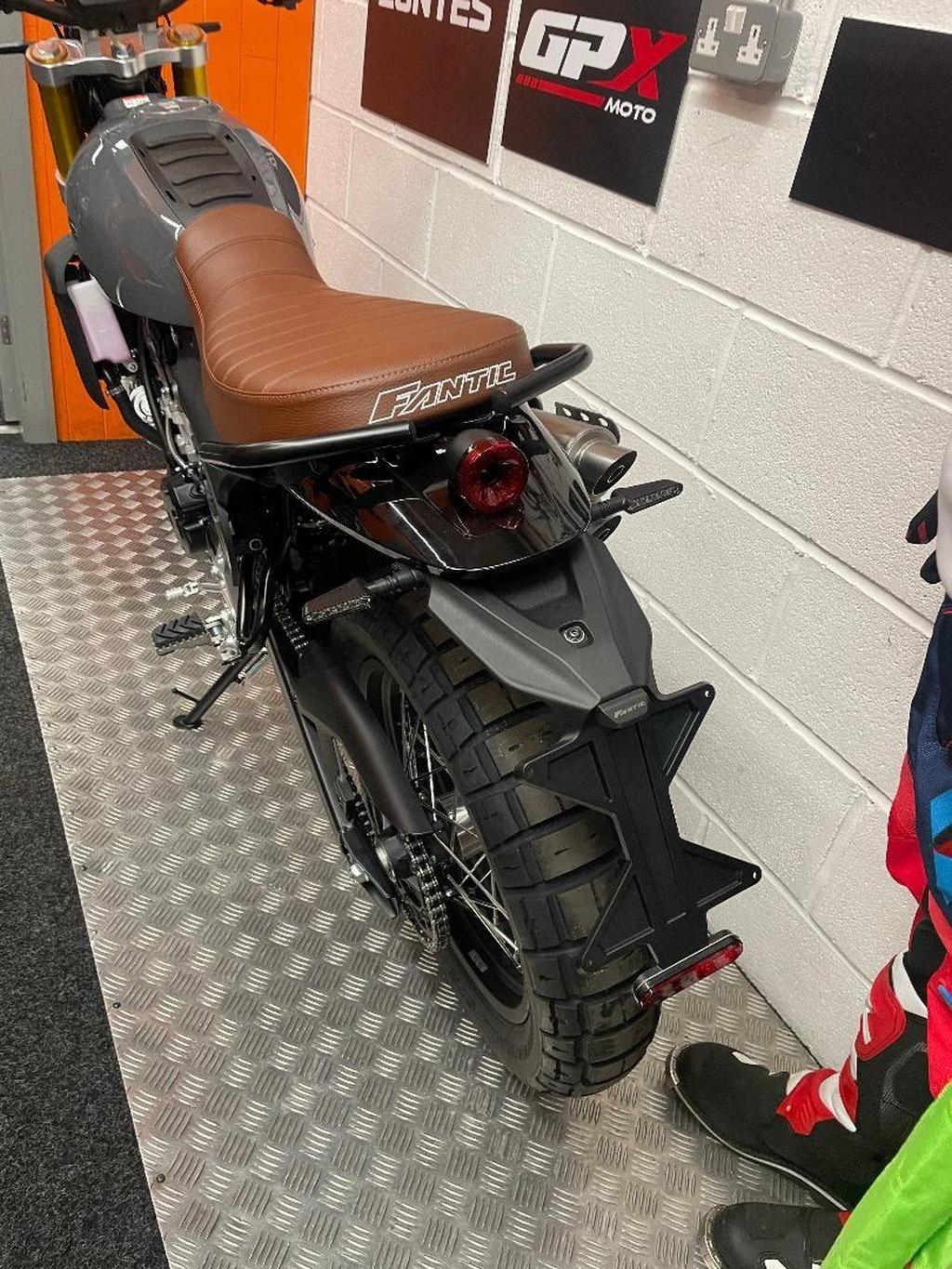 819ec144f6bb4ba59dcd31cc71373da7