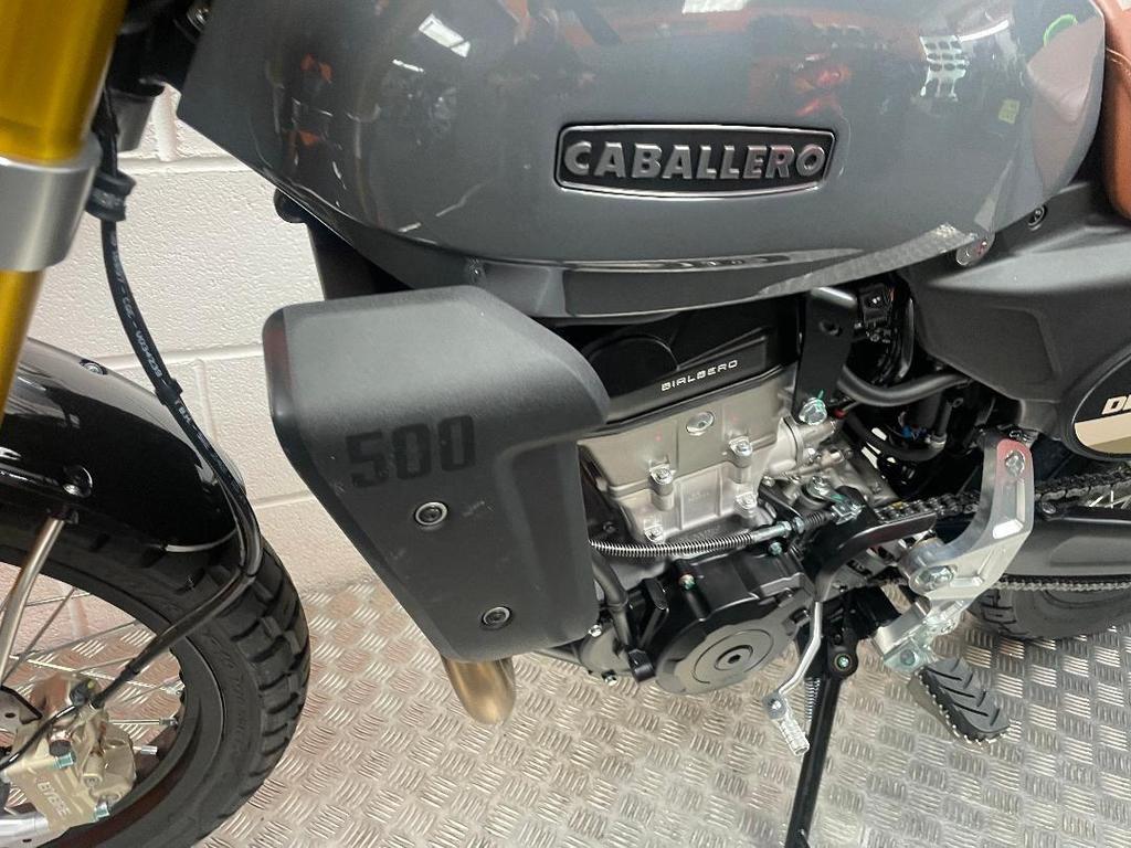 b18e0df7ec12471c9d6e38195e81f07c